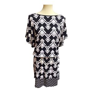 Like New ❤️ WHBM Geometric Monochromatic Dress